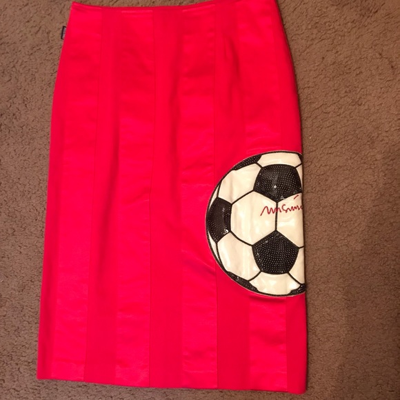 Pink pencil skirt with soccer ball statement skirt - Picture 4 of 5